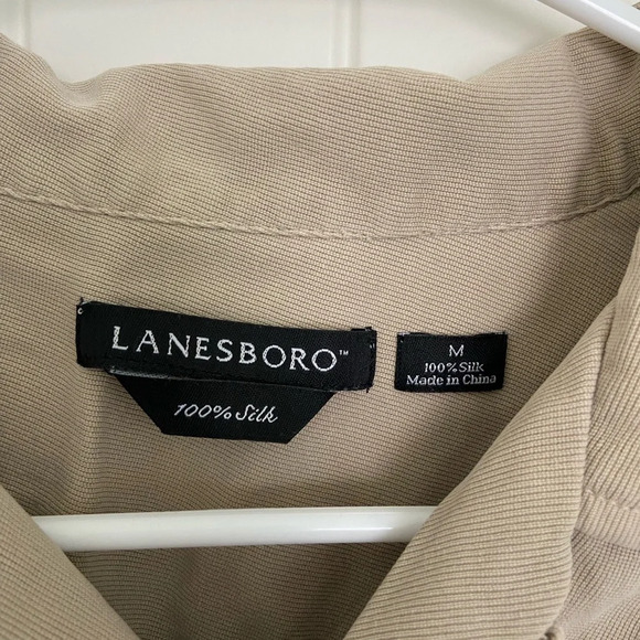Lanesboro men’s button down 100% silk beige shirt — medium - Picture 4 of 5